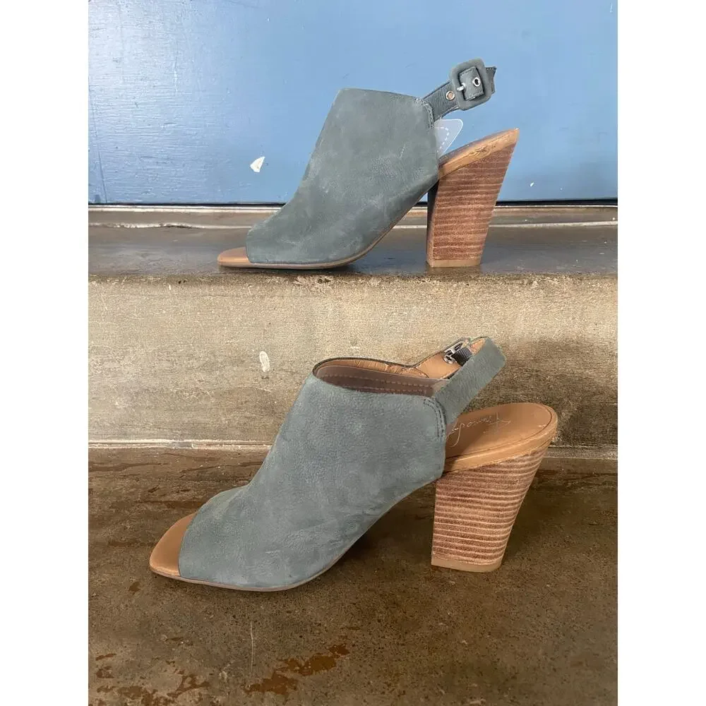 Franco Sarto Monogram denim blue nubuck leather peep toe sandal w/ block heel